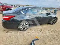2017 Nissan ALTIMA фото
