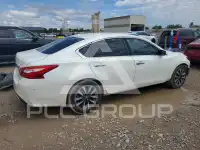 2017 Nissan ALTIMA фото