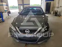 2017 Nissan ALTIMA photo