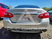 2017 Nissan ALTIMA фото