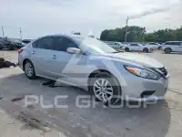 2017 Nissan ALTIMA фото