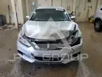 2017 Nissan ALTIMA фото