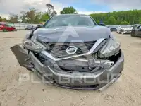 2017 Nissan ALTIMA фото
