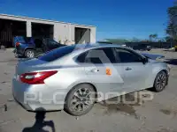 2017 Nissan ALTIMA фото
