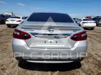 2017 Nissan ALTIMA фото