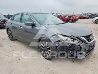 2017 Nissan ALTIMA фото