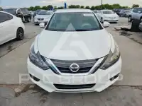 2017 Nissan ALTIMA фото