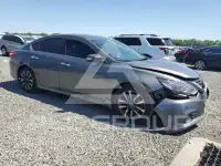 2017 Nissan ALTIMA фото