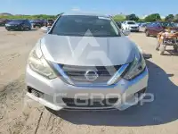 2017 Nissan ALTIMA фото