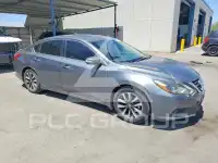 2017 Nissan ALTIMA фото