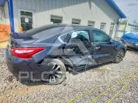 2017 Nissan ALTIMA фото