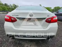 2017 Nissan ALTIMA фото