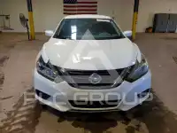 2017 Nissan ALTIMA фото