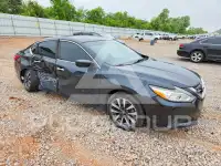 2017 Nissan ALTIMA photo
