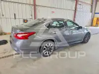 2017 Nissan ALTIMA photo