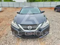 2017 Nissan ALTIMA photo