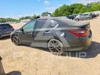 2017 Nissan ALTIMA photo