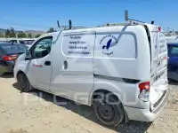 2017 Nissan NV 200 photo