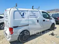 2017 Nissan NV 200 photo
