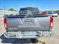 2017 Nissan FRONTIER photo