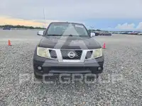 2017 Nissan FRONTIER photo