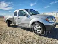 2017 Nissan FRONTIER photo