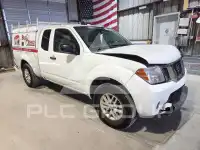 2017 Nissan FRONTIER фото