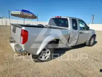2017 Nissan FRONTIER photo