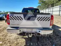 2017 Nissan FRONTIER фото