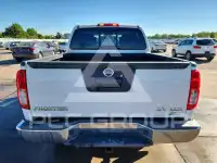 2017 Nissan FRONTIER photo