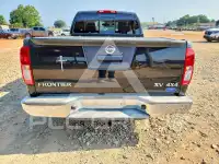 2017 Nissan FRONTIER фото