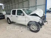 2017 Nissan FRONTIER фото