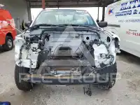 2017 Nissan FRONTIER фото