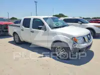 2017 Nissan FRONTIER фото