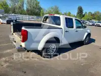 2017 Nissan FRONTIER фото