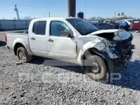 2017 Nissan FRONTIER photo