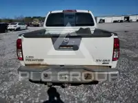 2017 Nissan FRONTIER photo