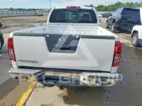 2017 Nissan FRONTIER photo