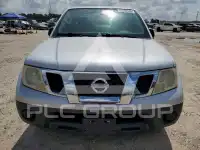 2017 Nissan FRONTIER photo