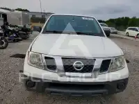 2017 Nissan FRONTIER фото