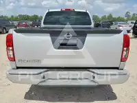 2017 Nissan FRONTIER photo