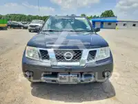 2017 Nissan FRONTIER photo