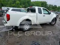 2017 Nissan FRONTIER фото