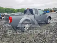 2017 Nissan FRONTIER фото