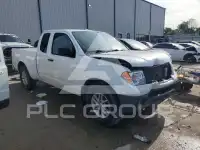 2017 Nissan FRONTIER photo