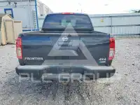 2017 Nissan FRONTIER фото