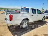 2017 Nissan FRONTIER фото