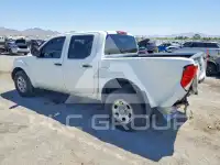 2017 Nissan FRONTIER фото