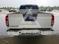 2017 Nissan FRONTIER фото