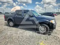 2017 Nissan FRONTIER фото